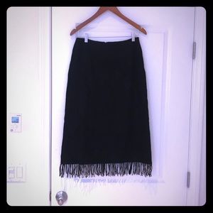 Harold’s Black wool skirt with fringe